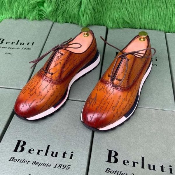 Souliers en cuir raffinés, parfaits pour une allure élégante et professionnelle. – Image 2